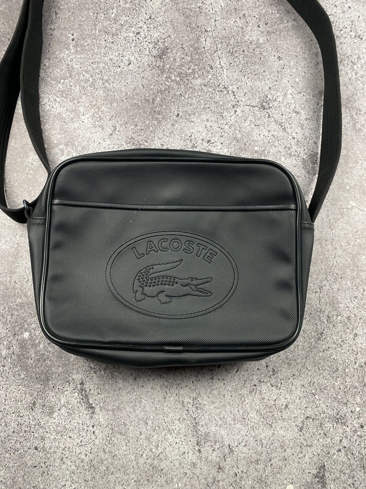 Lacoste Vintage Lacoste big logo Messenger Bag supreme style rareY2k Size ONE SIZE - 4 Thumbnail