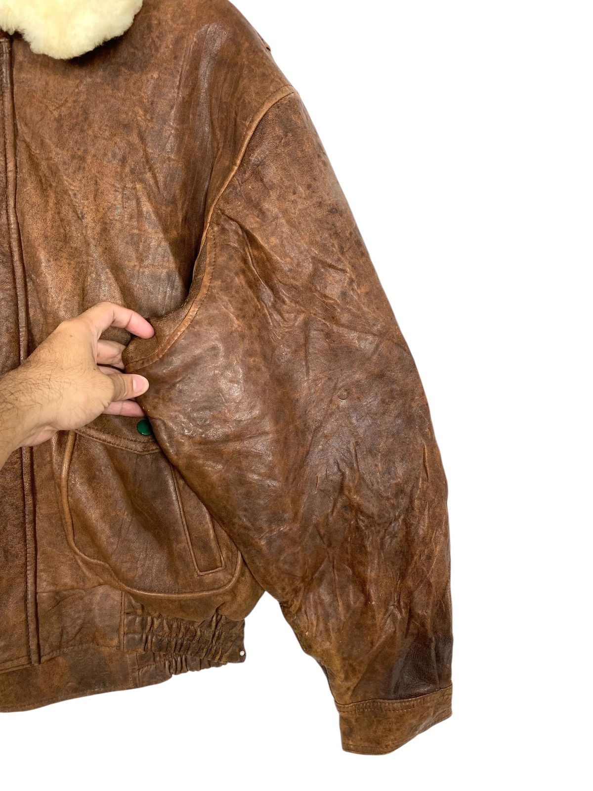 Vintage Rare‼️ Vintage Stylish Leather Flight Jacket Sherpa Collar Size US L / EU 52-54 / 3 - 13 Thumbnail