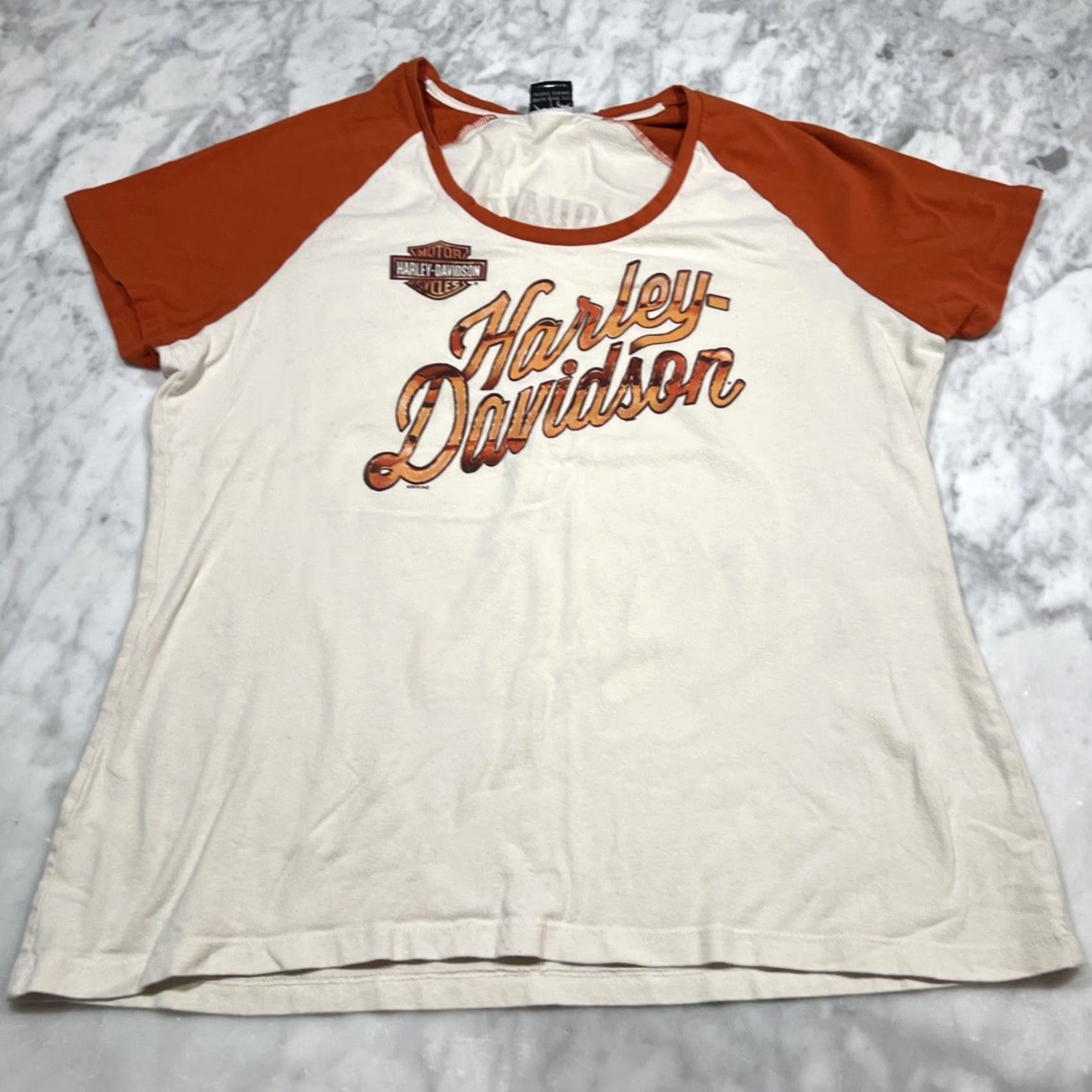 Harley Davidson VINTAGE Harley-Davidson Shirt Women’s M Orange California 2019 Quaid Loma Linda Biker Crew Neck Short Sleeve Easy Care Shirt Mens/Womens Size M / US 6-8 / IT 42-44 - 4 Thumbnail