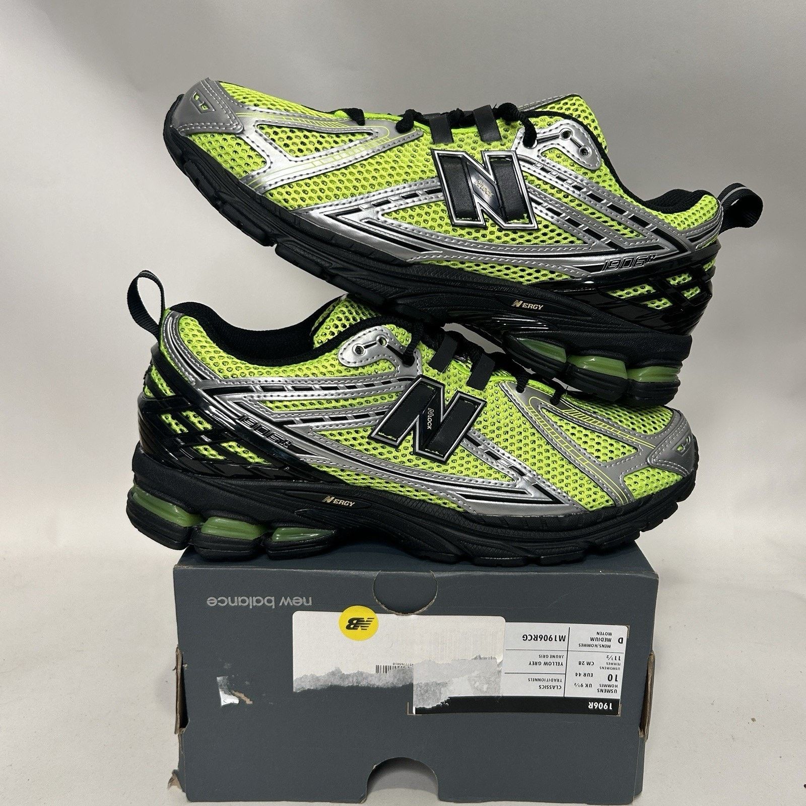 New Balance New Balance 1906R “Volt Black Silver” M1906RCG Size US 10 / EU 43 - 1 Thumbnail