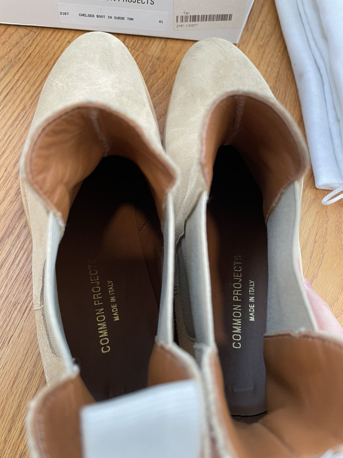 Common Projects Common Projects Tan Suede Chelsea Boots UK7/US8 Size US 8 / EU 41 - 3 Thumbnail