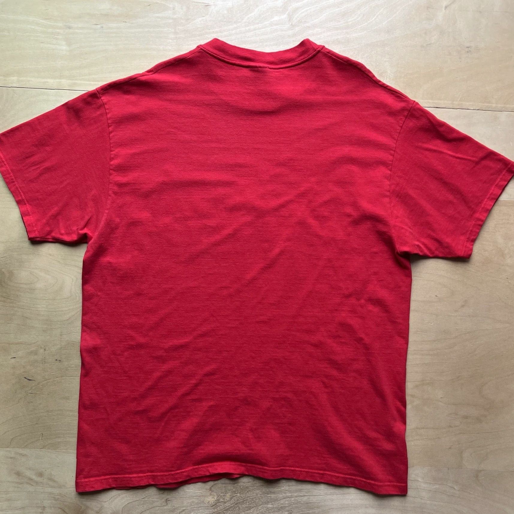Vintage VINTAGE Red Evlises Shirt XL 90s Rock N Roll Music Aerosmith Batman T-Shirt Men Short Sleeve Crew Neck Cotton Knit Logo Graphic Print Size US XL / EU 56 / 4 - 5 Thumbnail