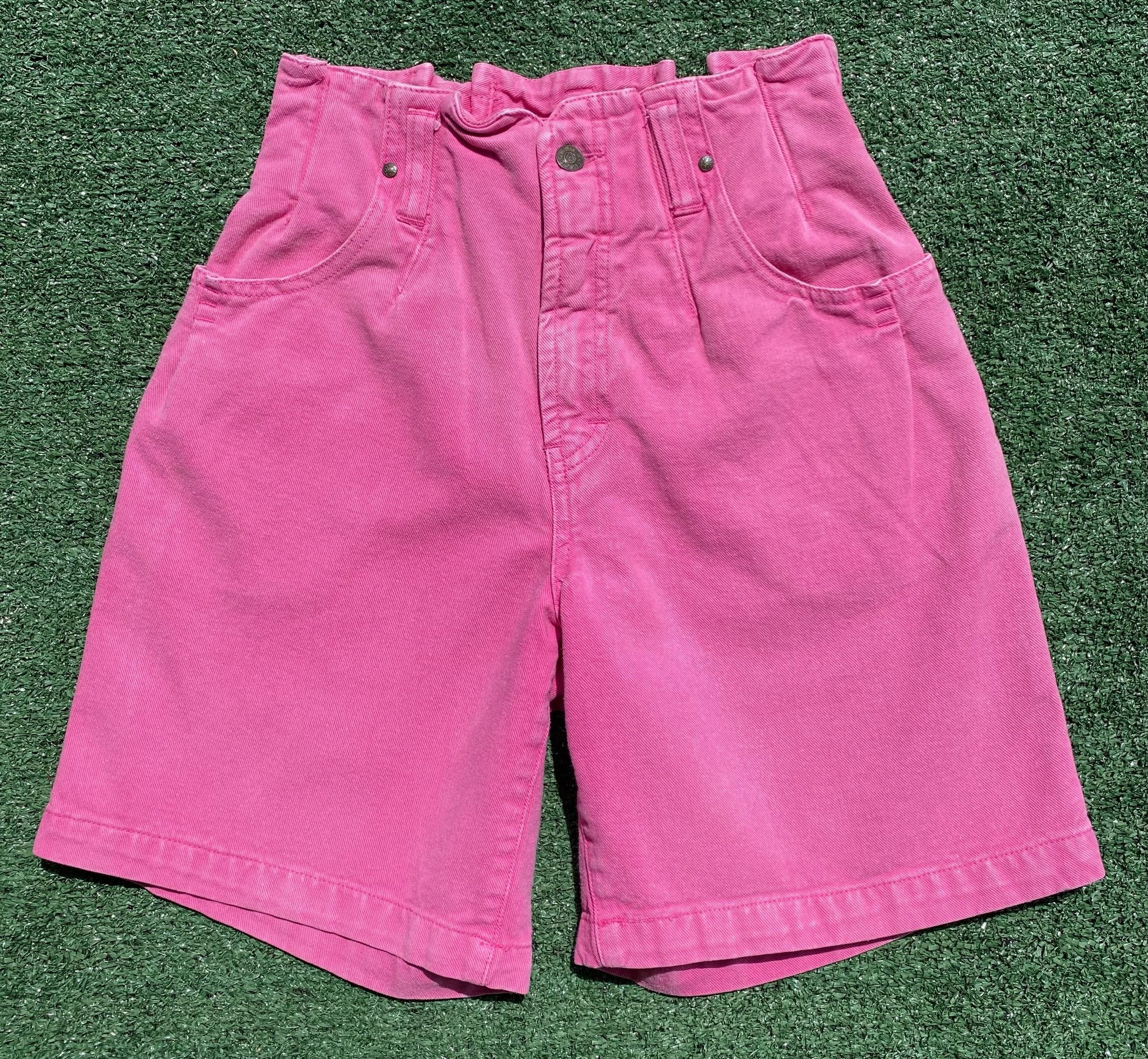 Vintage 80’s Hot Pink Paper Bag Waist Denim Shorts 24” Waist Size 24" / US 00 / IT 34 - 1 Thumbnail