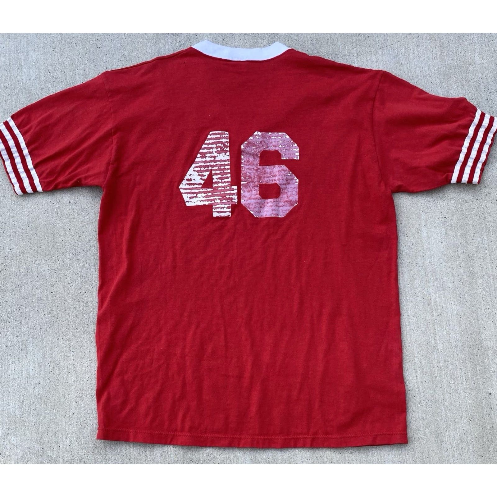 Jerzees VINTAGE Jerzees Red V-Neck Athletic Jersey Shirt Mens L Striped Sleeves 46 T-Shirt Size US L / EU 52-54 / 3 - 4 Thumbnail