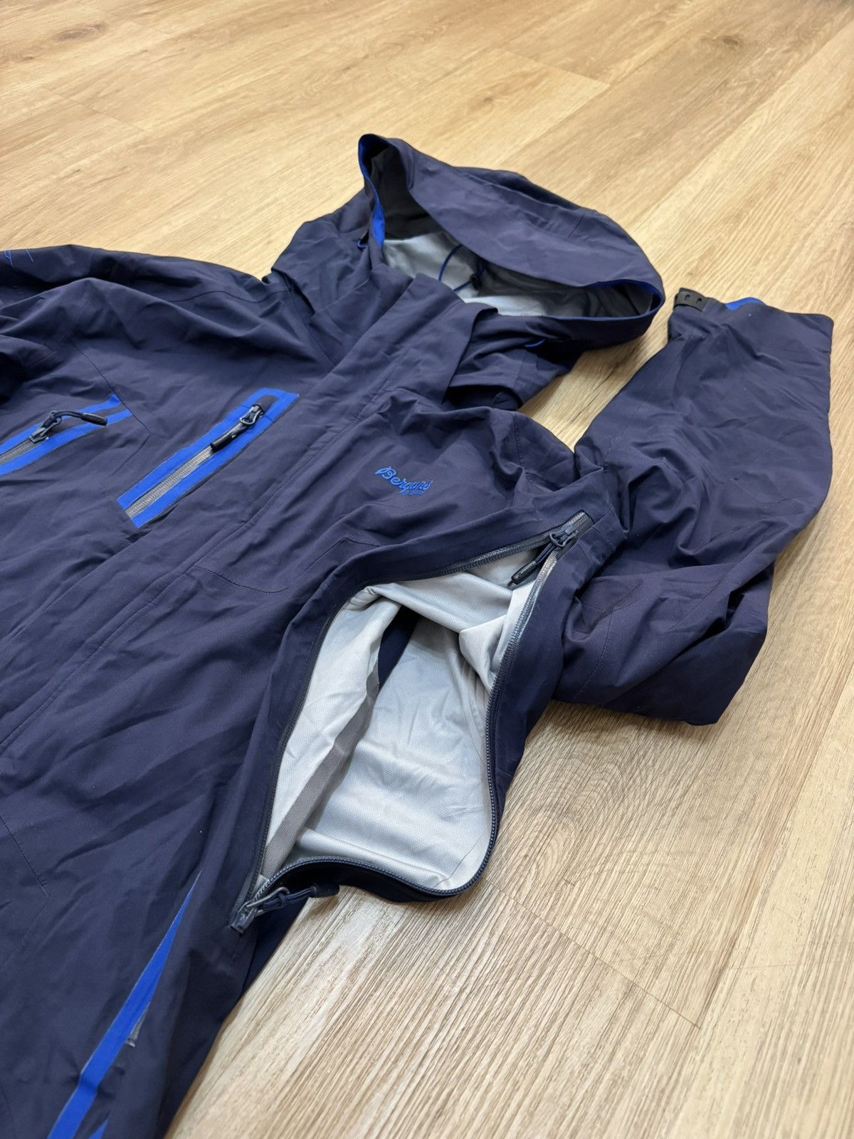 Bergans Bergans 1292 Dynamic Jacket Dermizax Ski Gorpcore size XL Size US XL / EU 56 / 4 - 10 Thumbnail