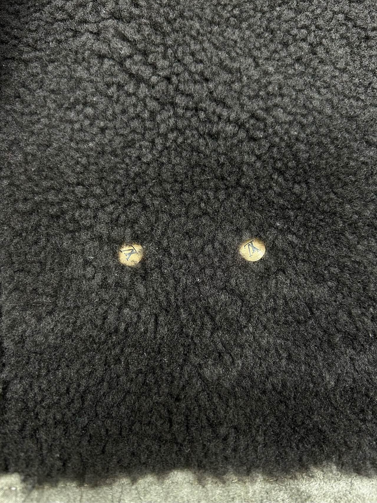 Louis Vuitton Louis Vuitton Lv lambswool full-print brown suede presbyopi Size US M / EU 48-50 / 2 - 5 Thumbnail