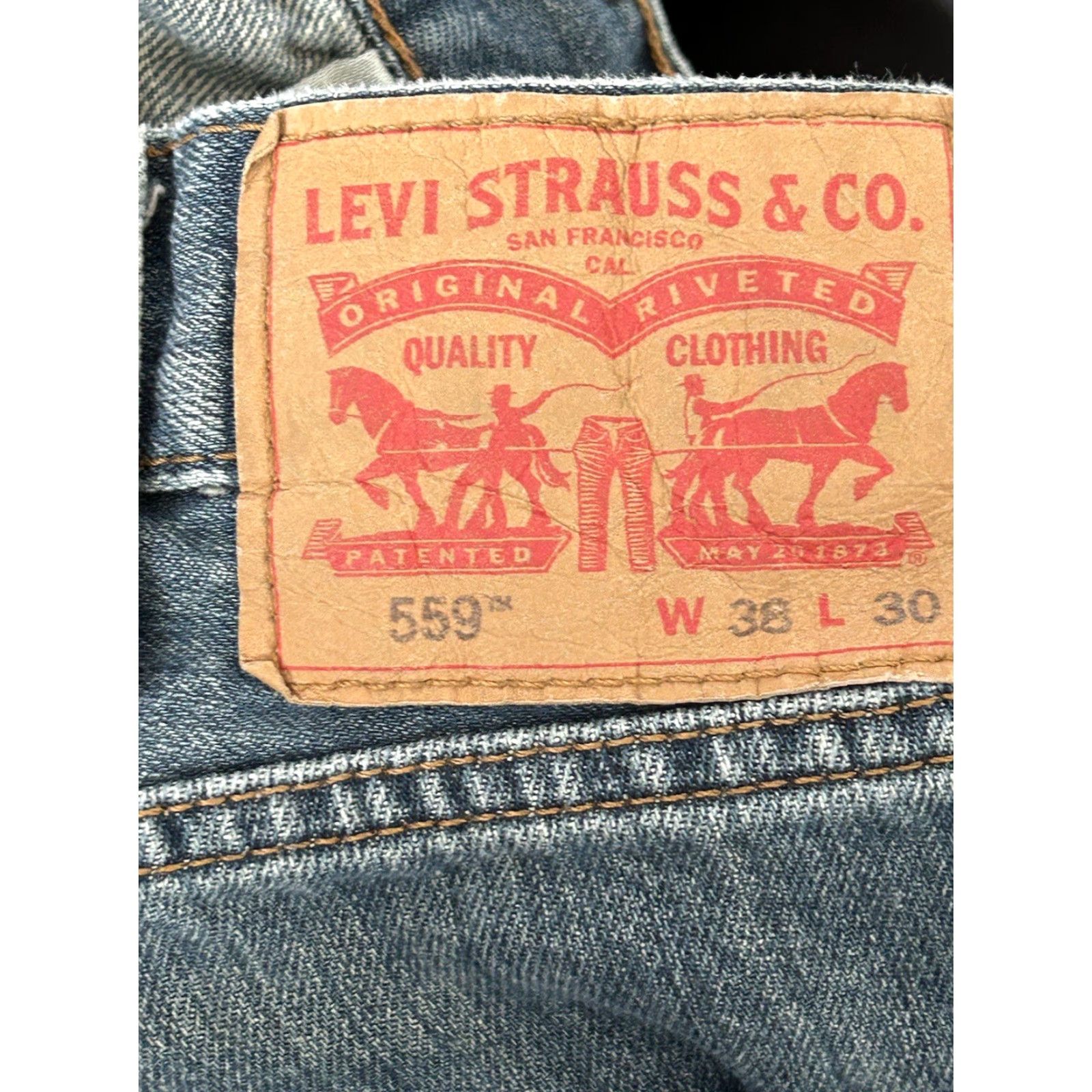 Levi's Levi’s 559 Relaxed Straight Jeans Men 38x30 Blue Denim Cotton Elastodiene Zip Mid Rise Regular Inseam 30 Size US 38 / EU 54 - 5 Thumbnail