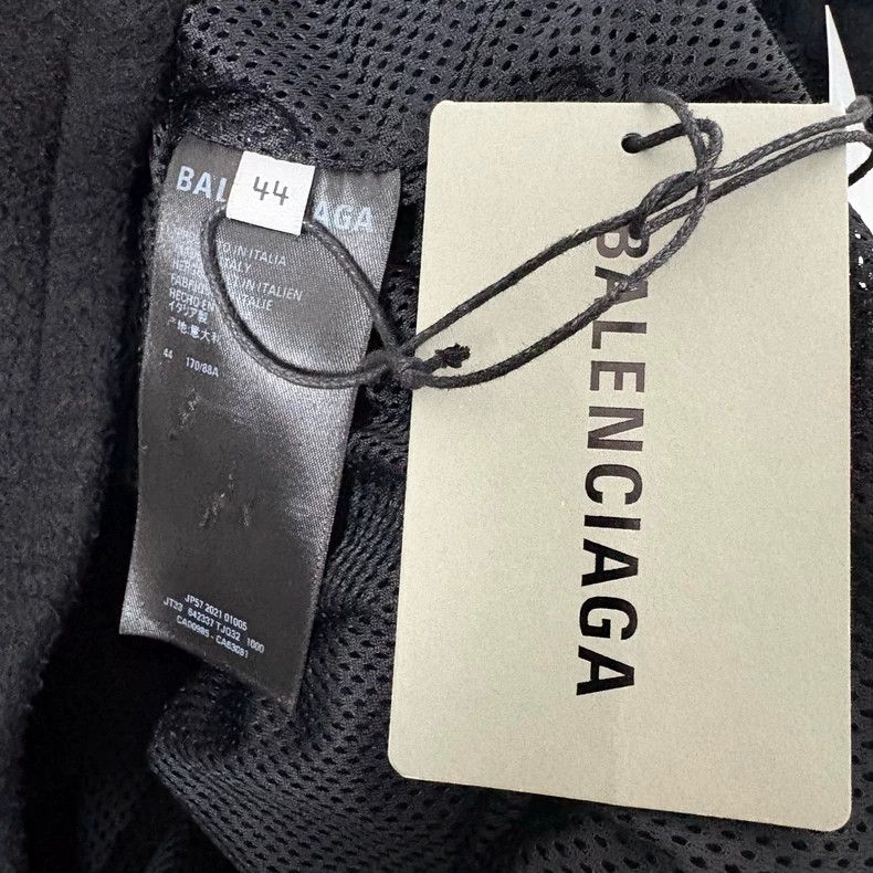 Balenciaga Balenciaga SportyB embroidered logo polar fleece jacket co Size US S / EU 44-46 / 1 - 4 Thumbnail