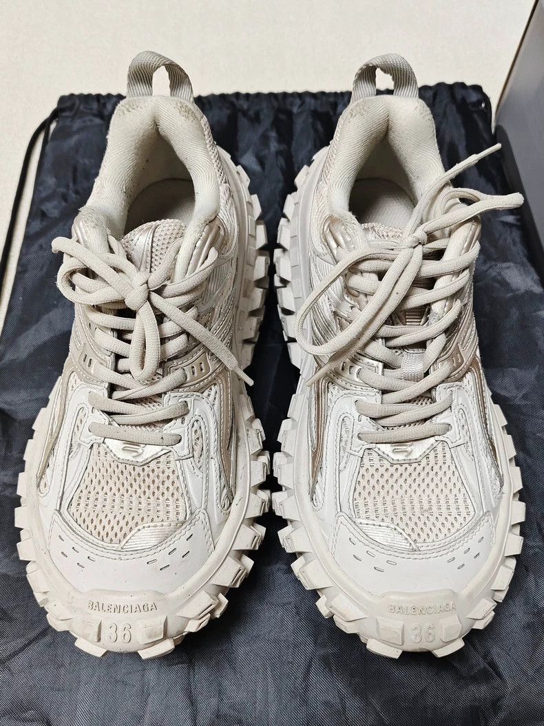 Balenciaga Balenciaga size 36 Tyre shown 2502-Nextarrow Size US 5 / EU 37 - 4 Thumbnail