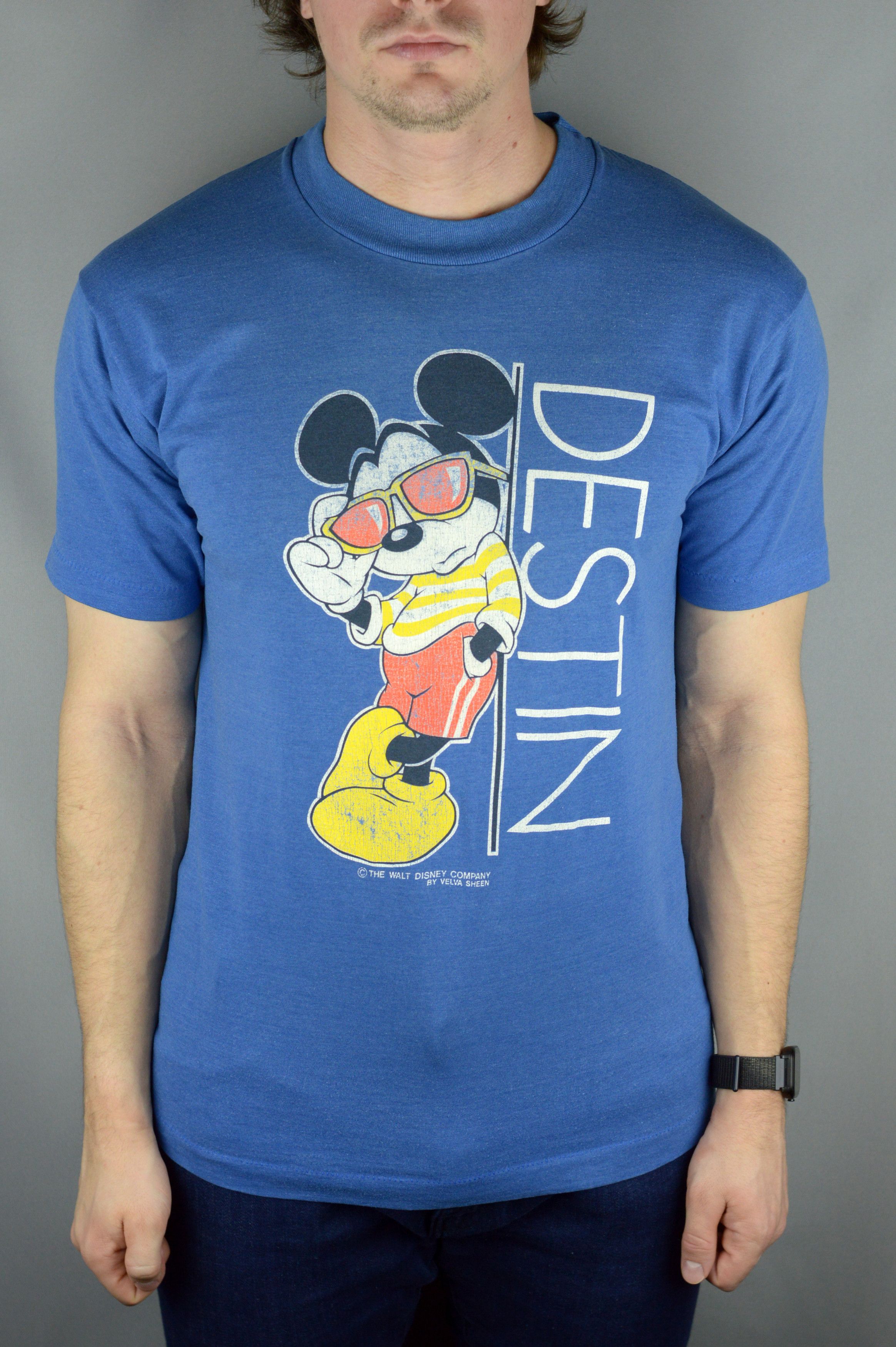 Disney × Vintage Vintage Destin Mickey Mouse 90s t shirt Size US XL / EU 56 / 4 - 1 Thumbnail
