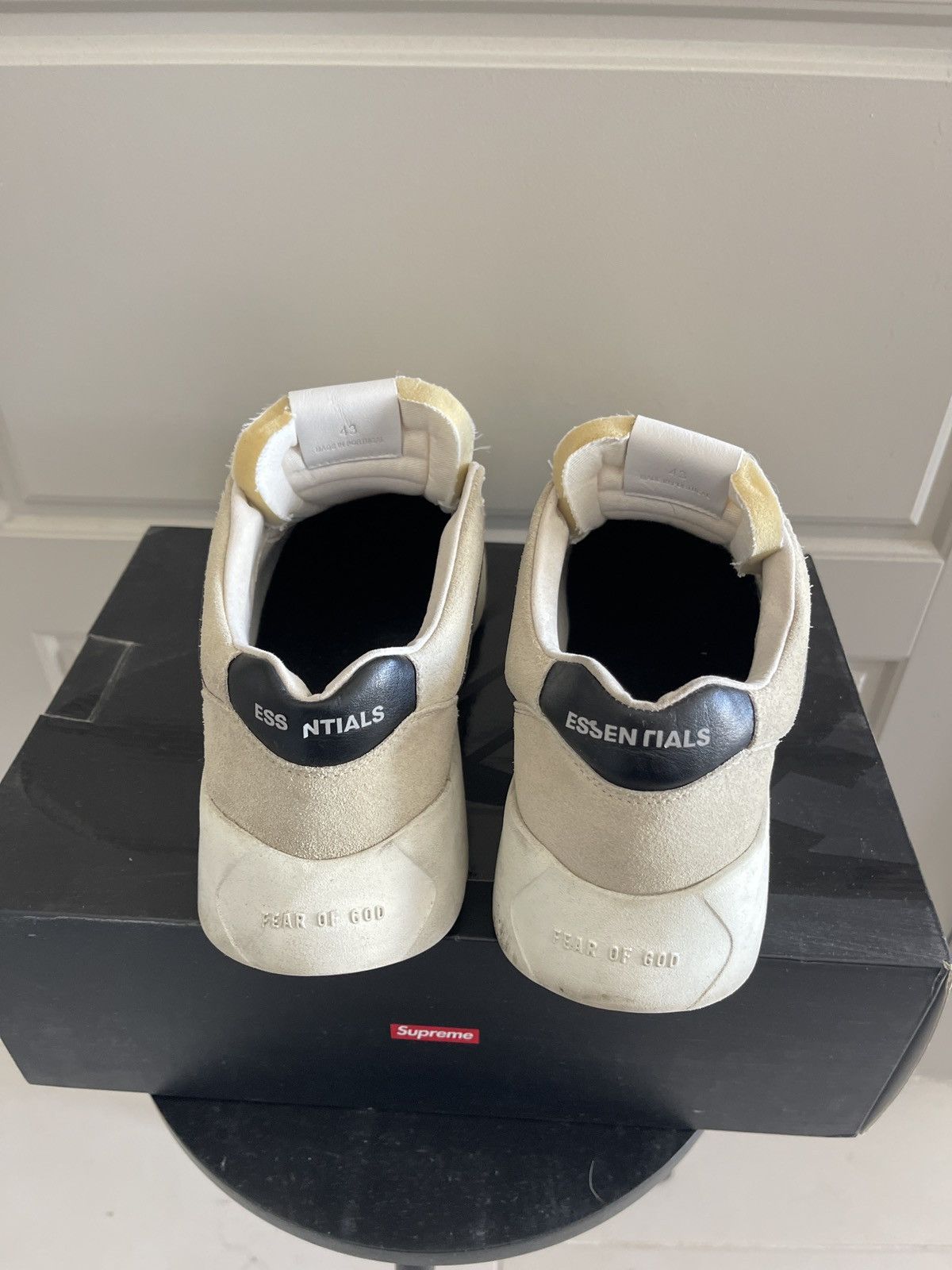 Fear of God Fear of God Essentials Distance Grey Green Size US 10.5 / EU 43-44 - 4 Thumbnail