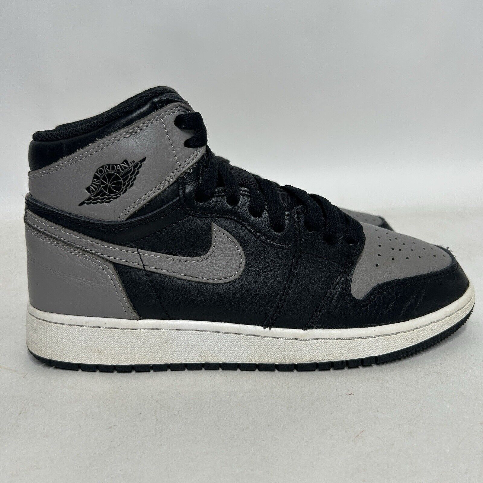 Nike Nike Air Jordan 1 Retro High OG GS “Shadow” 2024 Size US 7 / IT 37 - 4 Thumbnail