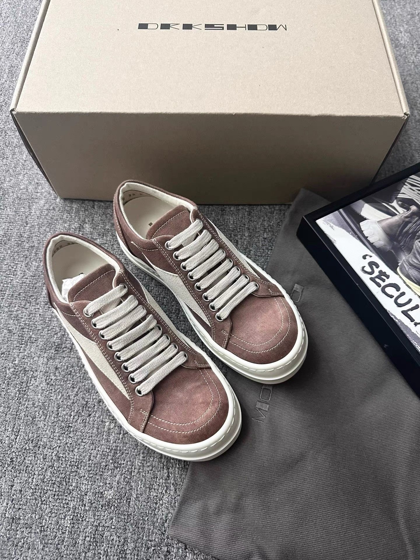 Rick Owens Rick Owens Drkshdw 24SS Raspberry Big Vans K34 Size US 5 / IT 35 - 2 Thumbnail