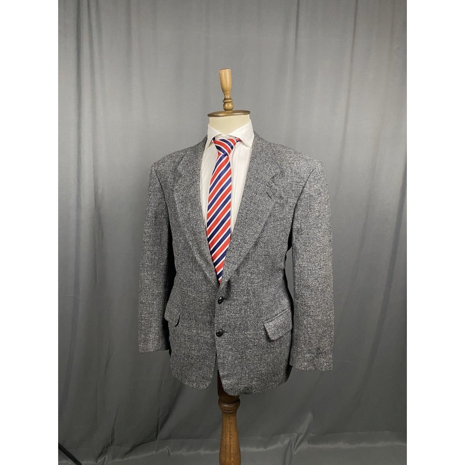 Harris Tweed Harris Tweed Herringbone Men's Gray Wool Blazer Sportcoat Ja Size 52S - 2 Thumbnail