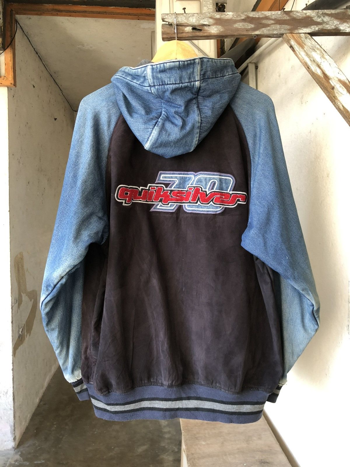 Quiksilver Vintage 90s Quiksilver 70 Denim Distressed Hoodie Jacket Size US XXL / EU 58 / 5 - 1 Thumbnail