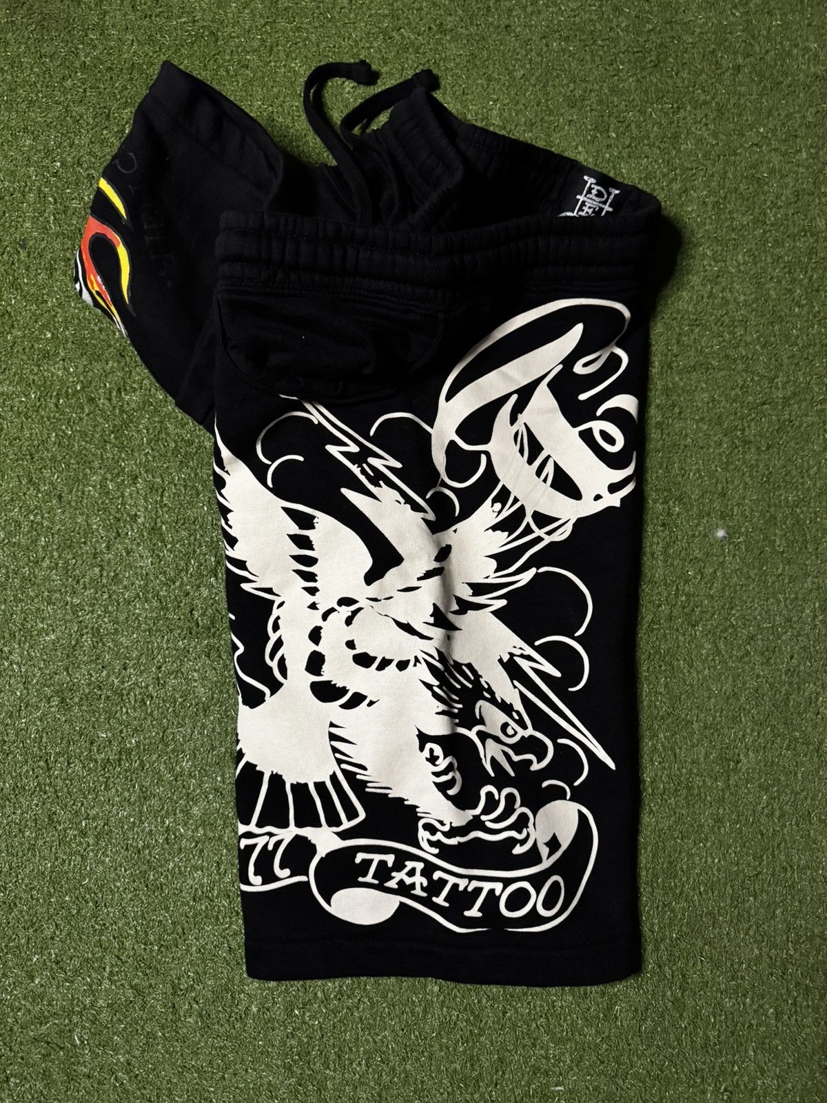 Ed Hardy Ed hardy shorts Size US 34 / EU 50 - 4 Thumbnail