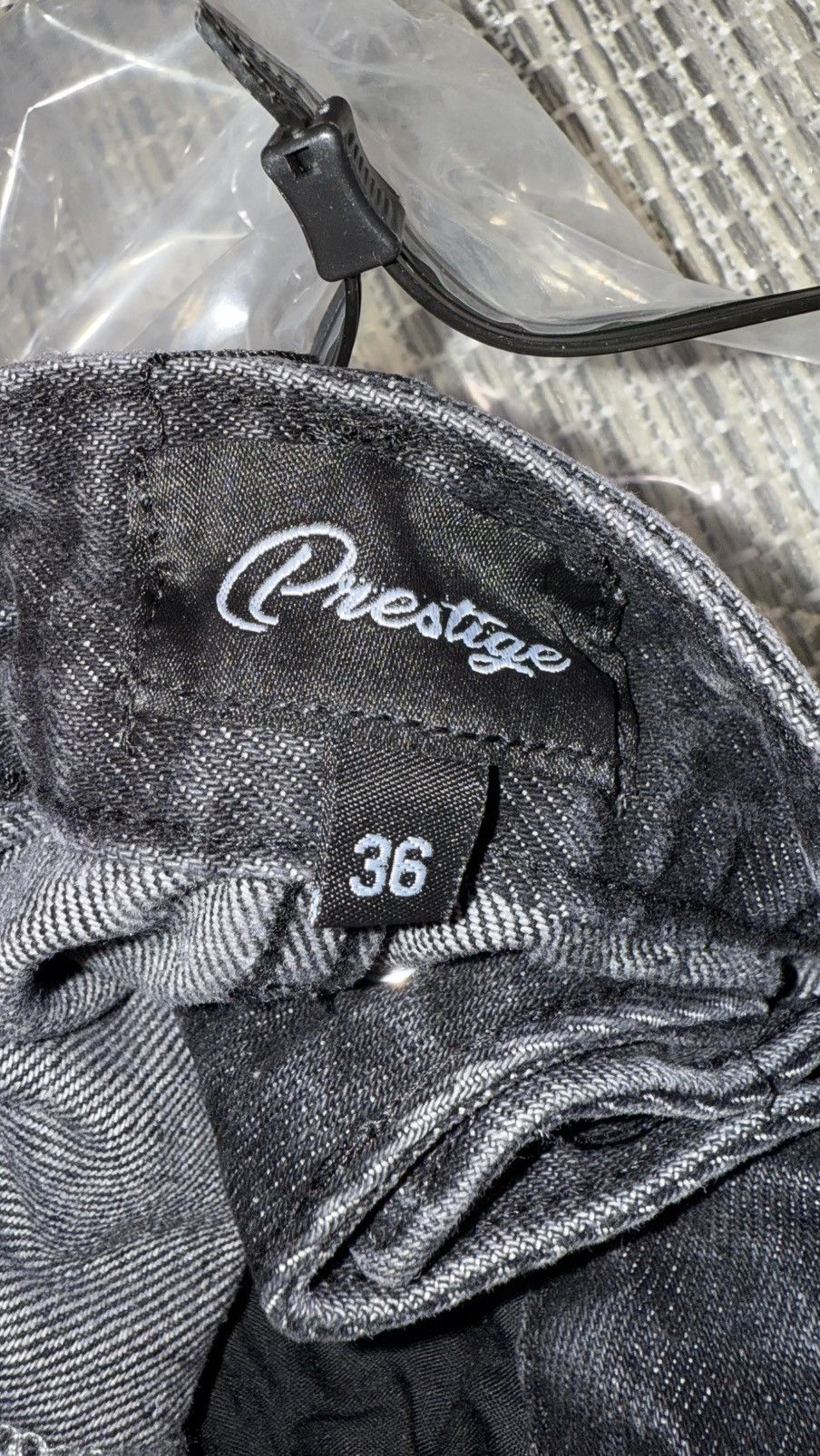 Other Prestige Embossed Black Denim Jean Shorts Size US 36 / EU 52 - 4 Thumbnail
