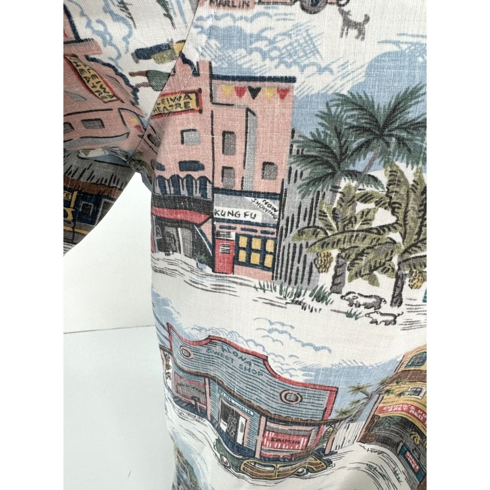 Reyn Spooner REYN SPOONER COMMEMORATIVE TRADITIONALS Reverse Print Aloha Pullover L Shirt Mens Multicolor Reversible Short Sleeve Button-Up Size US L / EU 52-54 / 3 - 2 Thumbnail
