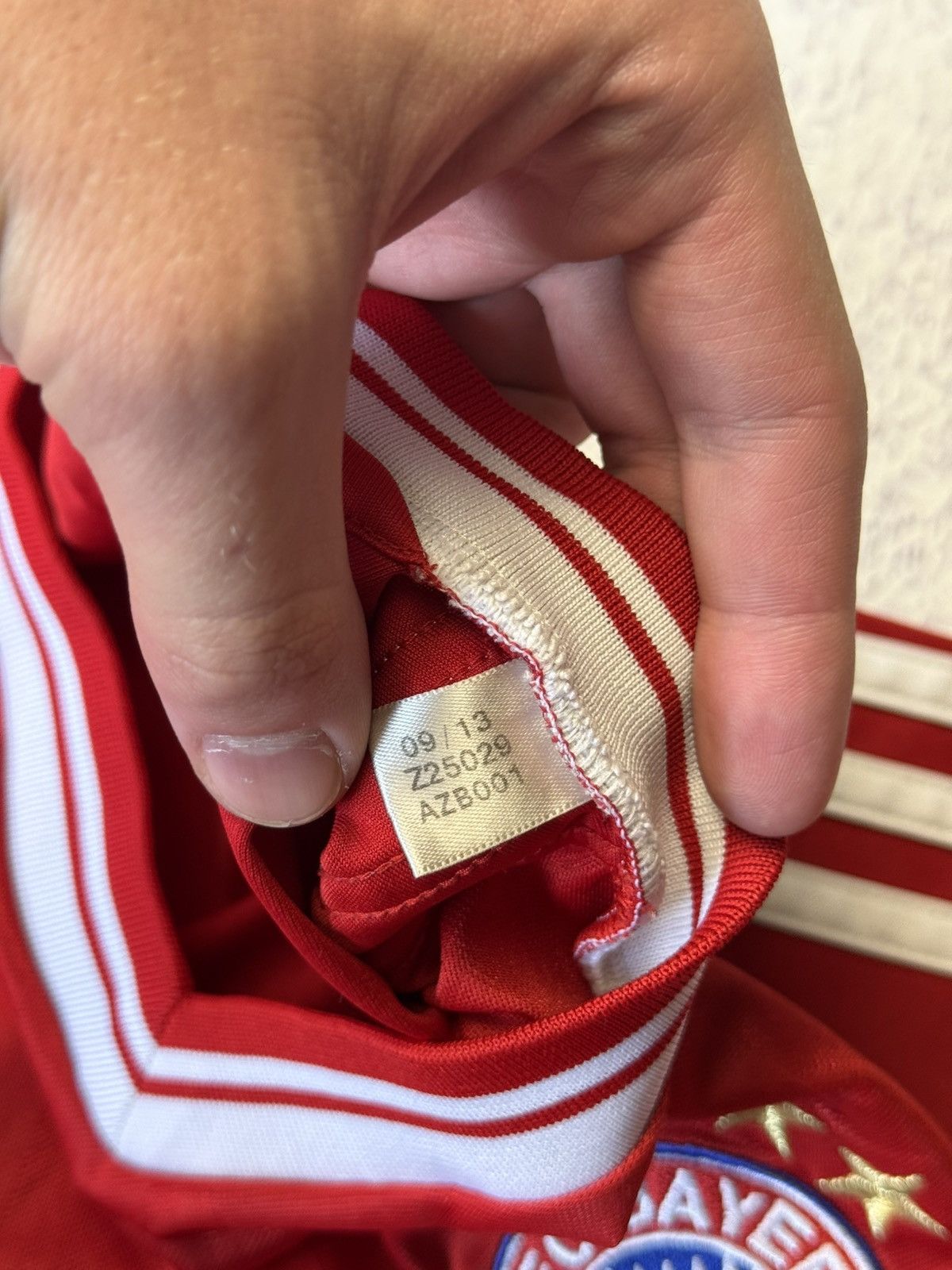 Vintage BAYERN MUNICH 2013 HOME FOOTBALL SHIRT MENS ADIDAS JERSEY Size US M / EU 48-50 / 2 - 11 Thumbnail
