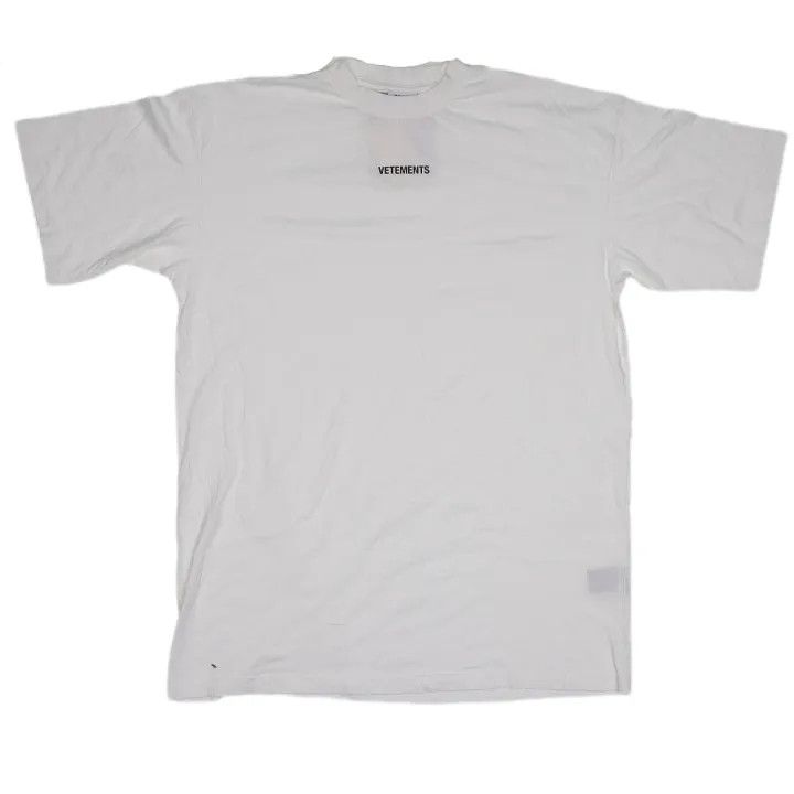Vetements Vetements Logo Printed Round Neck T-Shirt 0079 Size US S / EU 44-46 / 1 - 1 Thumbnail