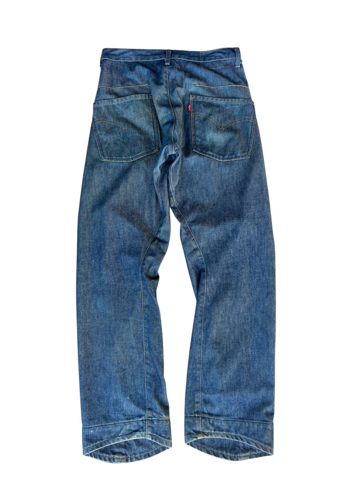 Levi's Vintage 2000 Levi’s Engineered Regular Dirty Mud Denim Jeans Size US 31 - 14 Thumbnail