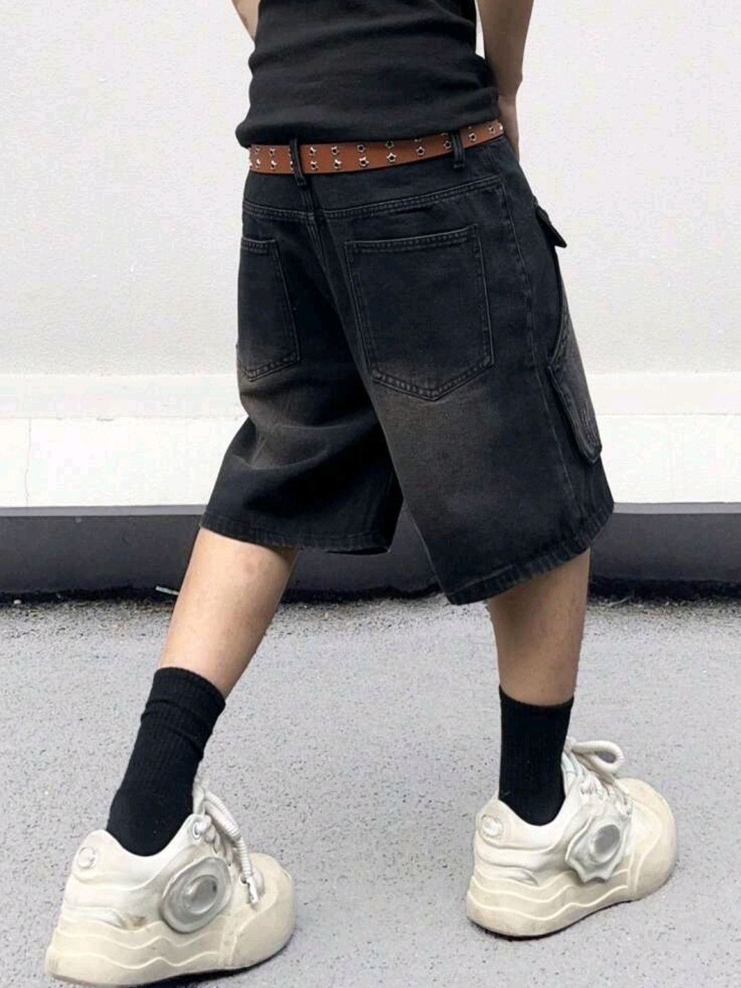 Japanese Brand × Jean Black Washed Distressed Jorts Big Pockets Shorts Size US 30 / EU 46 - 2 Thumbnail