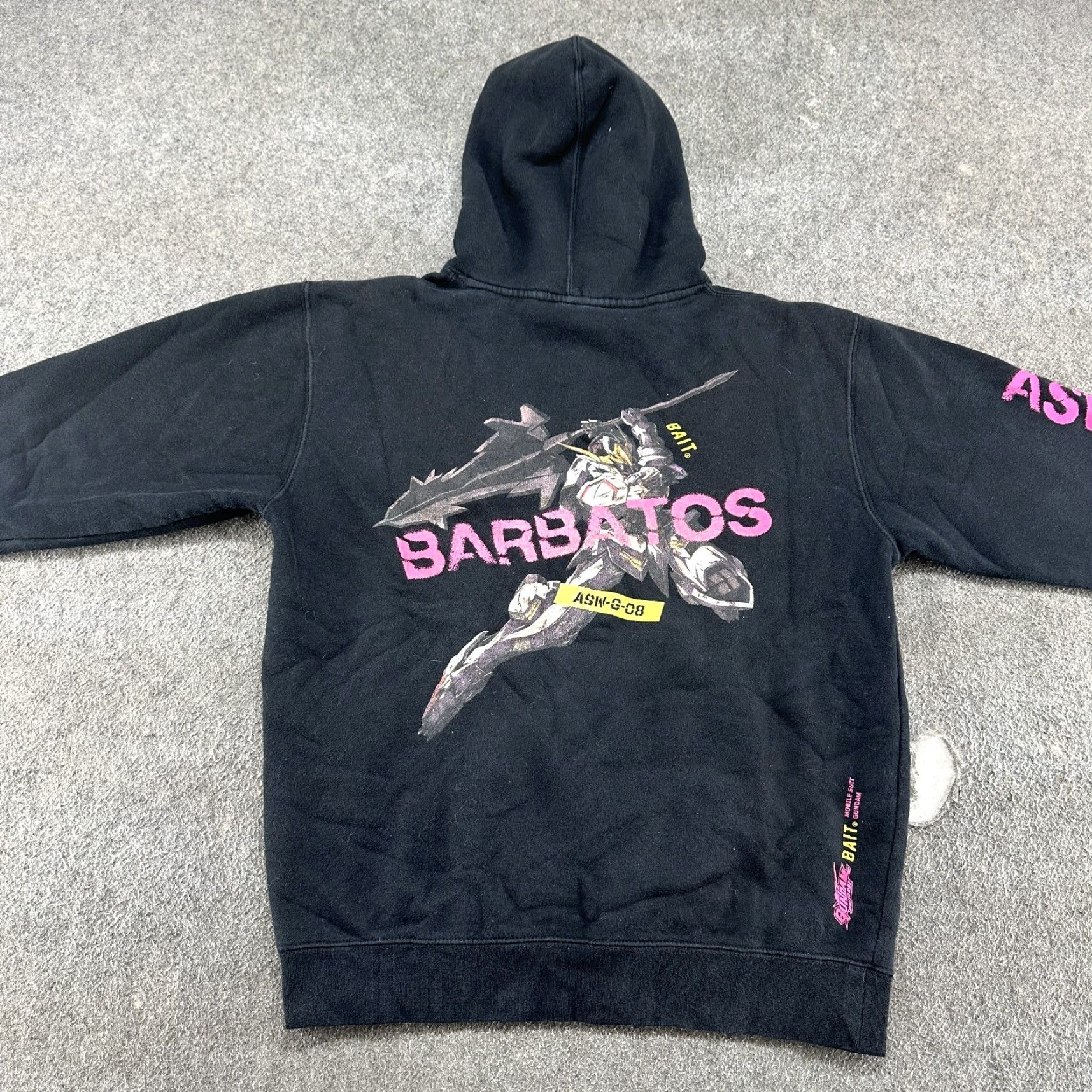 Vintage Gundam Hoodie Men M Black Pullover Sweatshirt ASW G 08 Bait Barbatos 90s Anime Mens Size US M / EU 48-50 / 2 - 5 Thumbnail