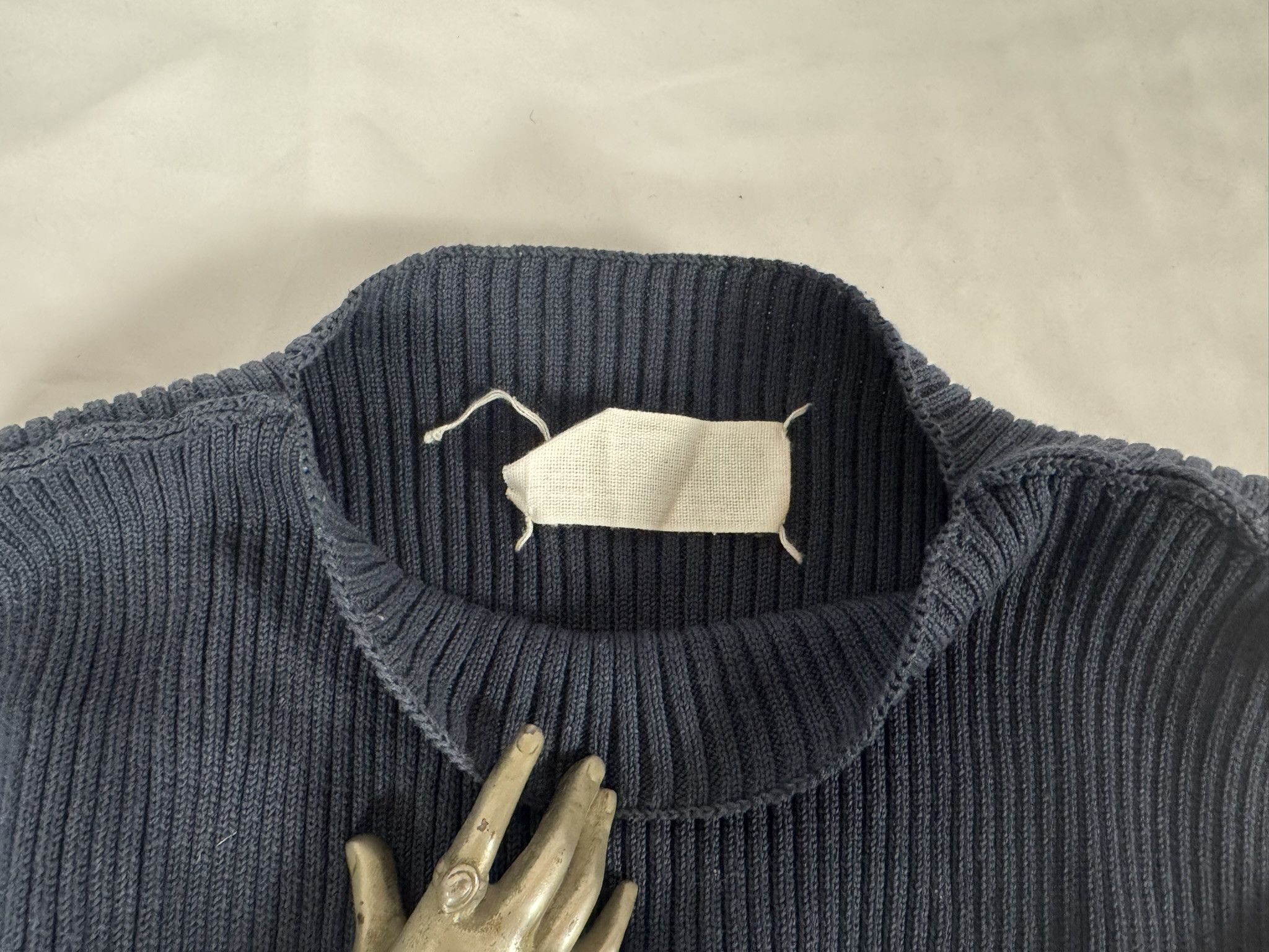 Maison Margiela MAISON MARGIELA S/S 2002 CIRCULAR BLUE KNIT TOP - RARE PIECE Size ONE SIZE - 2 Thumbnail