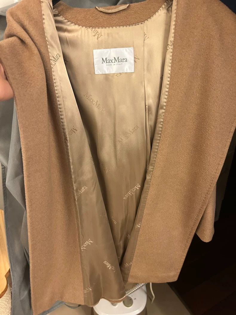 Max Mara Max Mara Classic, 95% camel, 5% rabbit, Size S / US 4 / IT 40 - 2 Thumbnail
