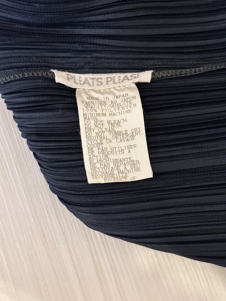 Issey Miyake Issey Miyake size:3 Black Chinese-style butterfly cardigan Size M / US 6-8 / IT 42-44 - 3 Thumbnail