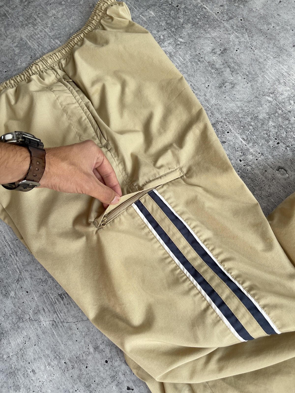 Nike × Vintage Vintage Nike 90s Track Pants Men’s L Beige Striped Baggy Y2K Size US 34 / EU 50 - 16 Thumbnail