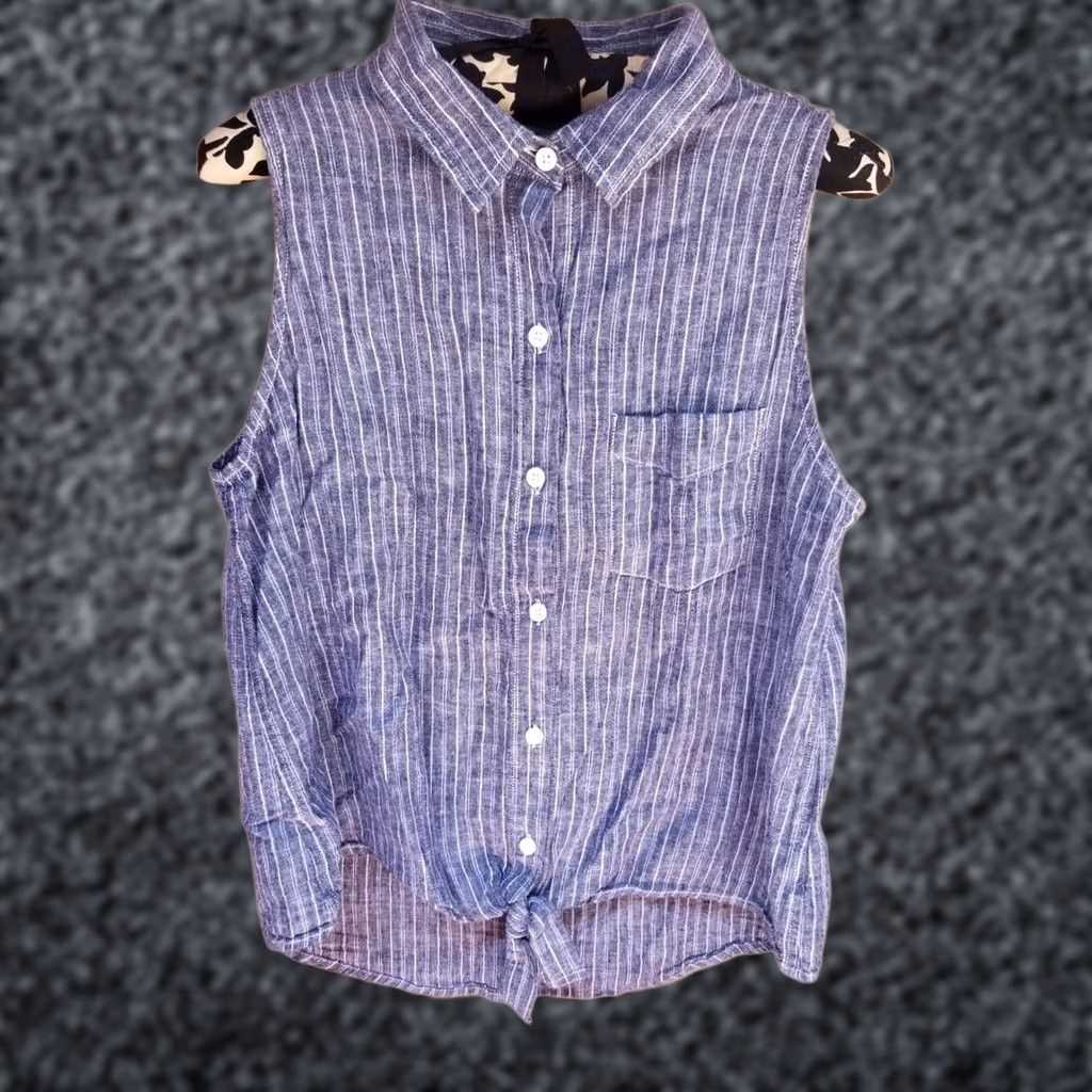 Vintage BeachLunchLounge Blue Striped Sleeveless Button-Up Top Large Size L Casual Size L / US 10 / IT 46 - 1 Thumbnail