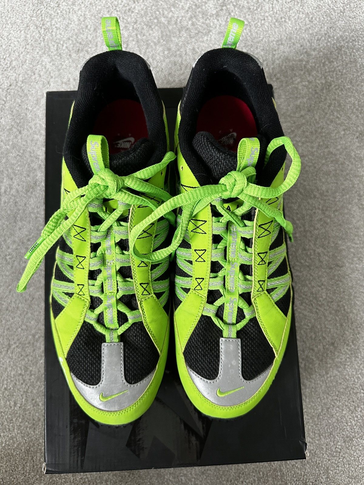 Nike × Supreme Supreme x Nike Air Humara 17 Green Size US 11 / EU 44 - 9 Thumbnail