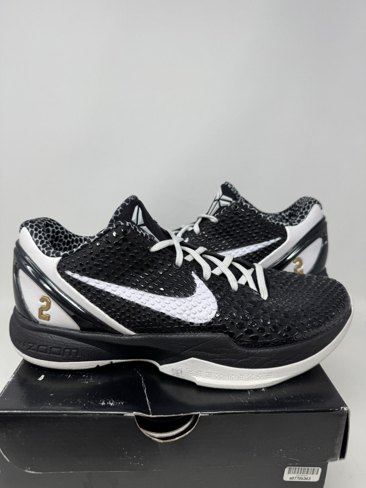 Nike Nike Zoom Kobe 6 Protro Mambacita Sweet Sixteen Size US 7.5 / EU 40-41 - 2 Thumbnail