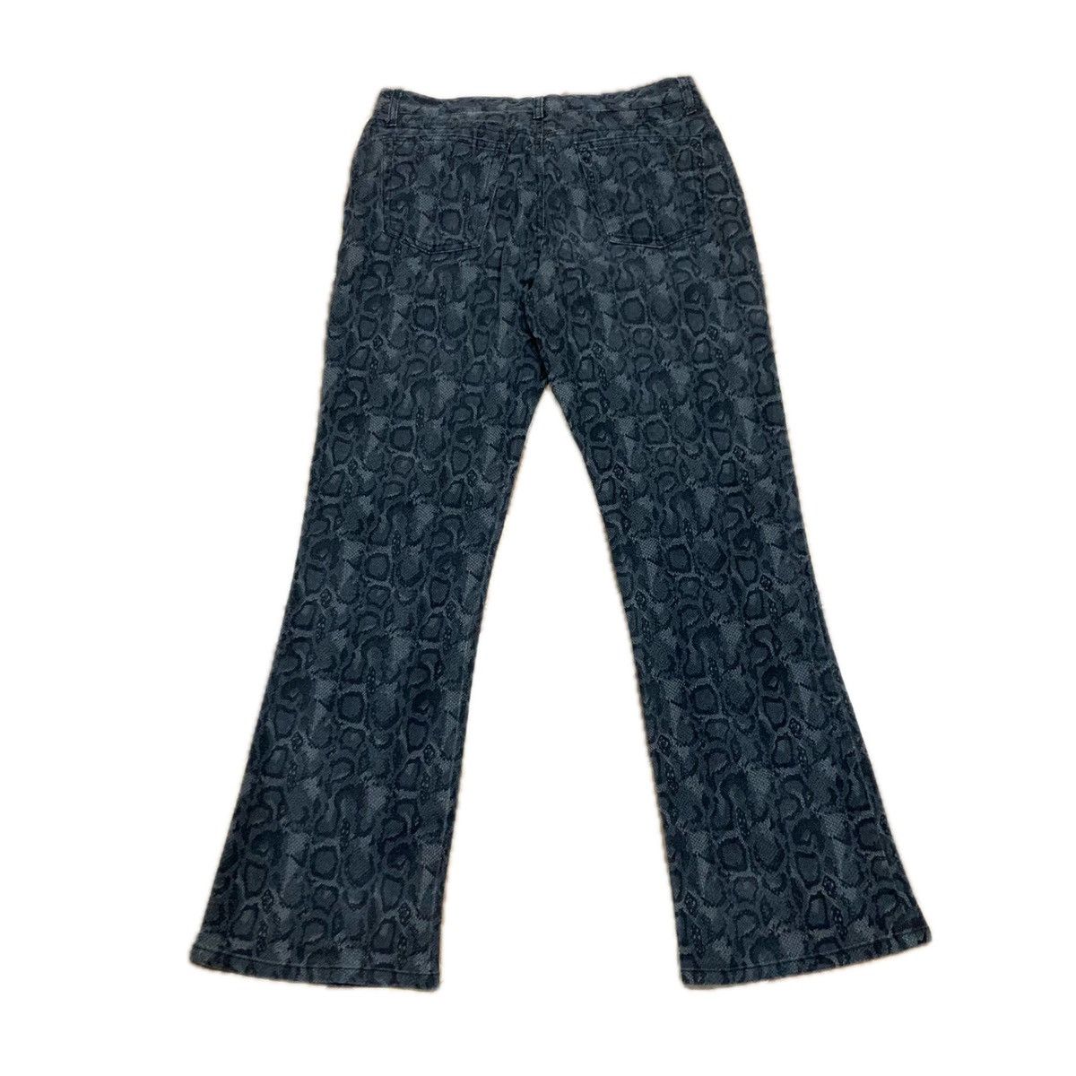 If Six Was Nine × Le Grande Bleu (L.G.B.) PARIS BLUES BOOTCUT SNAKES SKIN MOTIF JEANS Size US 32 / EU 48 - 2 Thumbnail