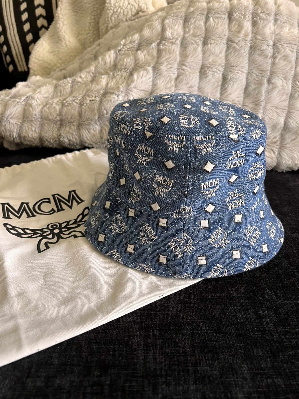 MCM × Vintage MCM Bucket Hat VINTAGE DENIM JACQUARD BLUE w/ dust bag Size ONE SIZE - 2 Thumbnail