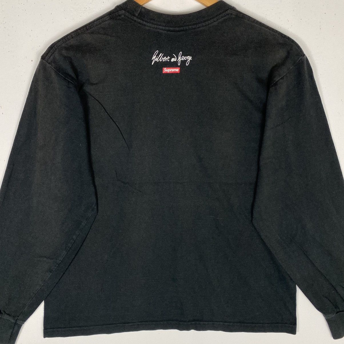 Supreme SUPREME GILBERT AND GEORGE DEATH AFTER LIFE SUNFADED TEE Size US S / EU 44-46 / 1 - 7 Thumbnail
