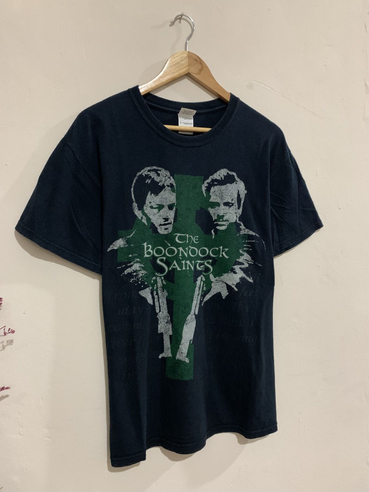 Vintage Vintage The Boondock Saints Movie Promo Tee shirt Size US M / EU 48-50 / 2 - 2 Thumbnail