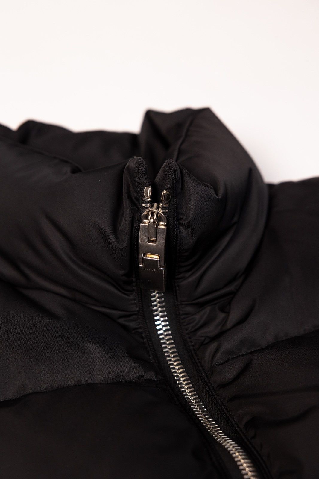 Givenchy Givenchy Buckle Puffer Vest Size US L / EU 52-54 / 3 - 3 Thumbnail