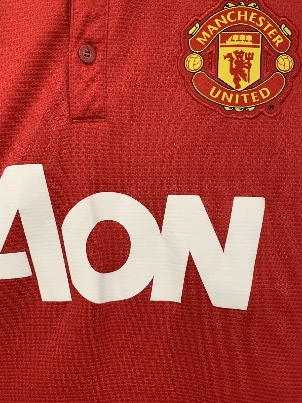 Nike MANCHESTER UNITED 2013 Home Football NIKE SHIRT Jersey Sz M Size US M / EU 48-50 / 2 - 6 Thumbnail