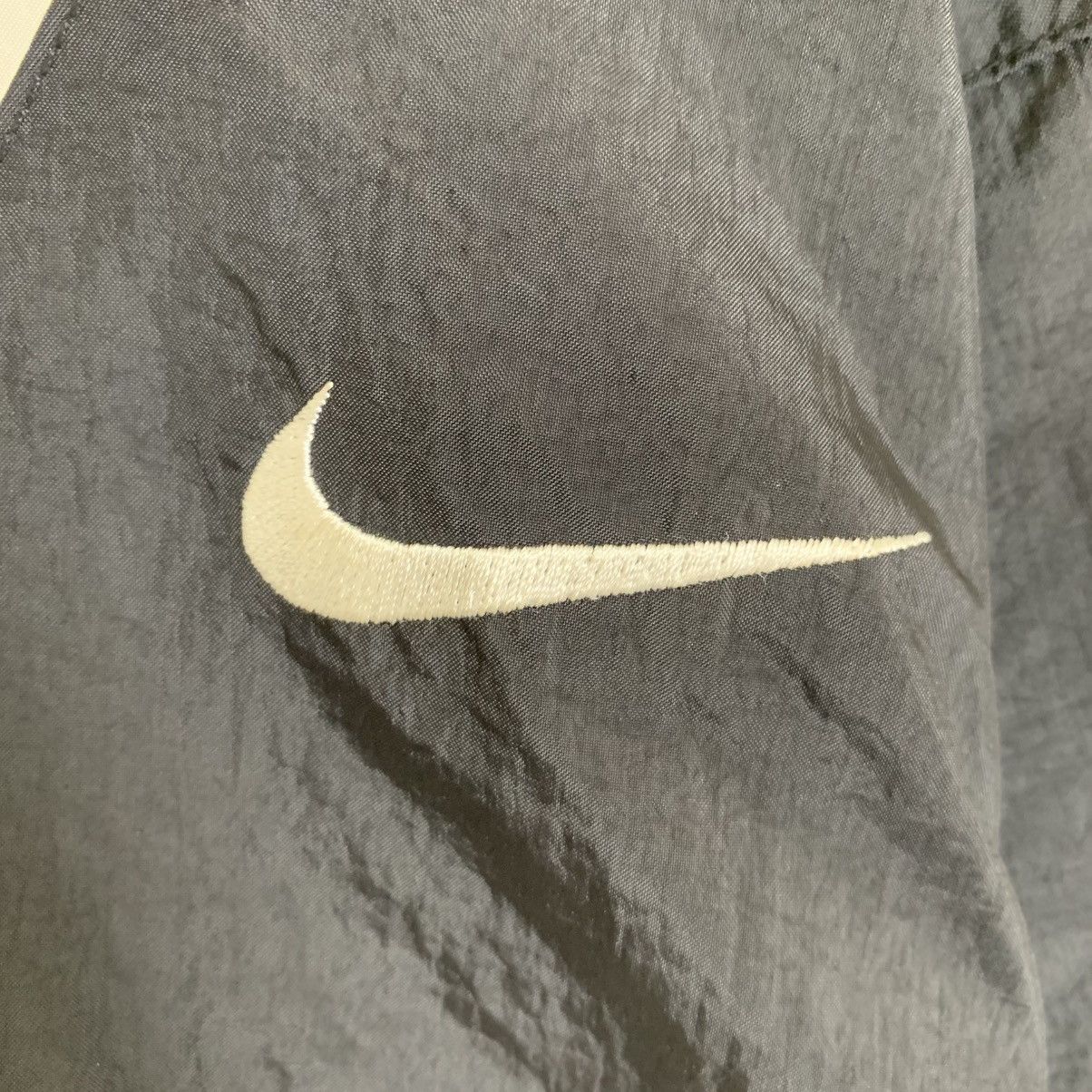 Nike Vintage Nike Windbreaker Jacket Size US S / EU 44-46 / 1 - 9 Thumbnail