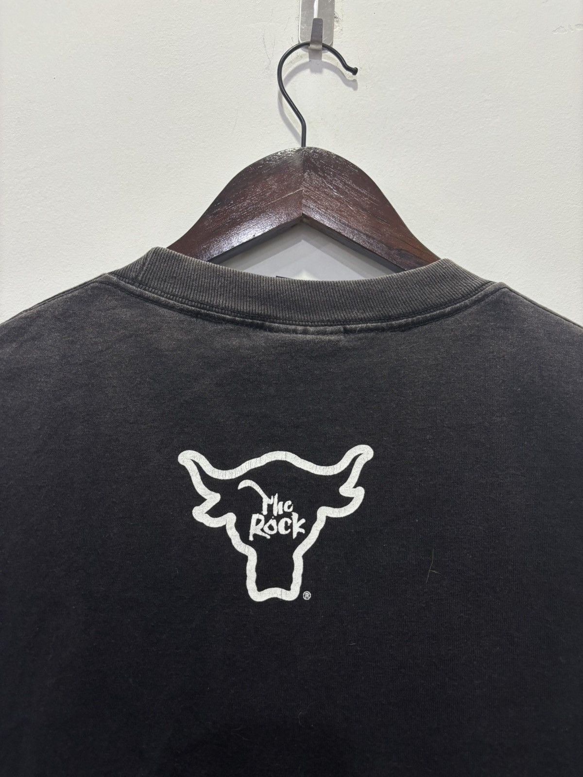 Vintage × WWE × WWF Vintage WWE The Rock Tshirt Size US L / EU 52-54 / 3 - 2 Thumbnail