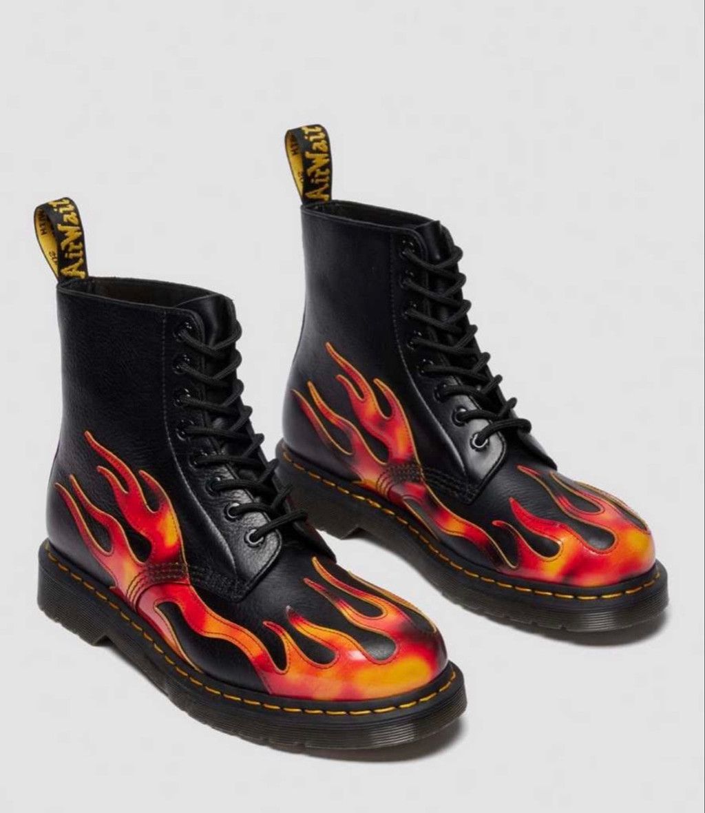 Dr. Martens Dr. Martens 1460 Pascal Flame Boots Black Red US 8 Size US 8 / IT 38 - 3 Thumbnail