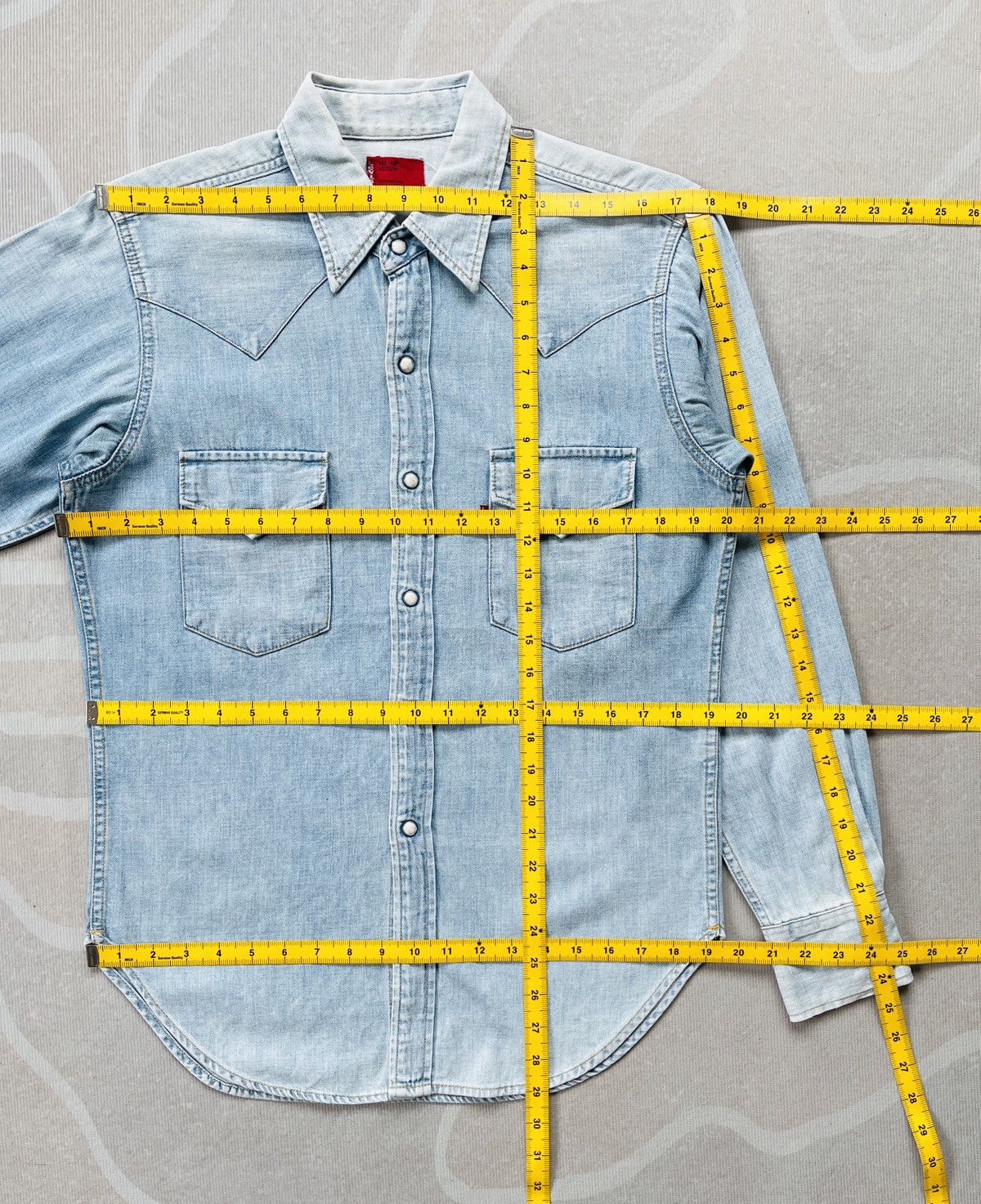 Levi's Vintage Levis Button Up Shirt (P64) Size US M / EU 48-50 / 2 - 15 Thumbnail