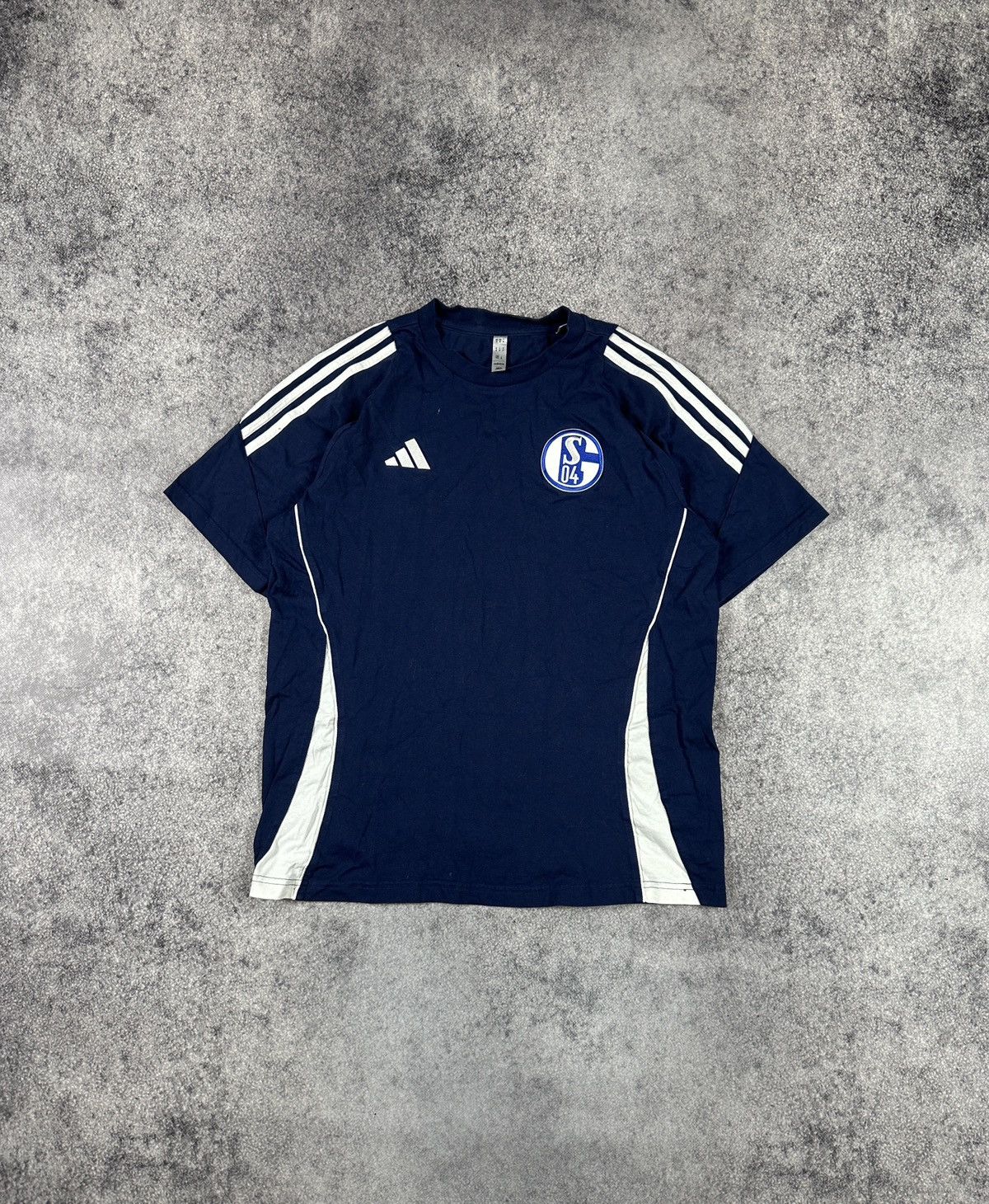 Adidas Vintage Adidas Shalke 04 Soccer Jersey Streetwear Rare Style Size US M / EU 48-50 / 2 - 1 Thumbnail