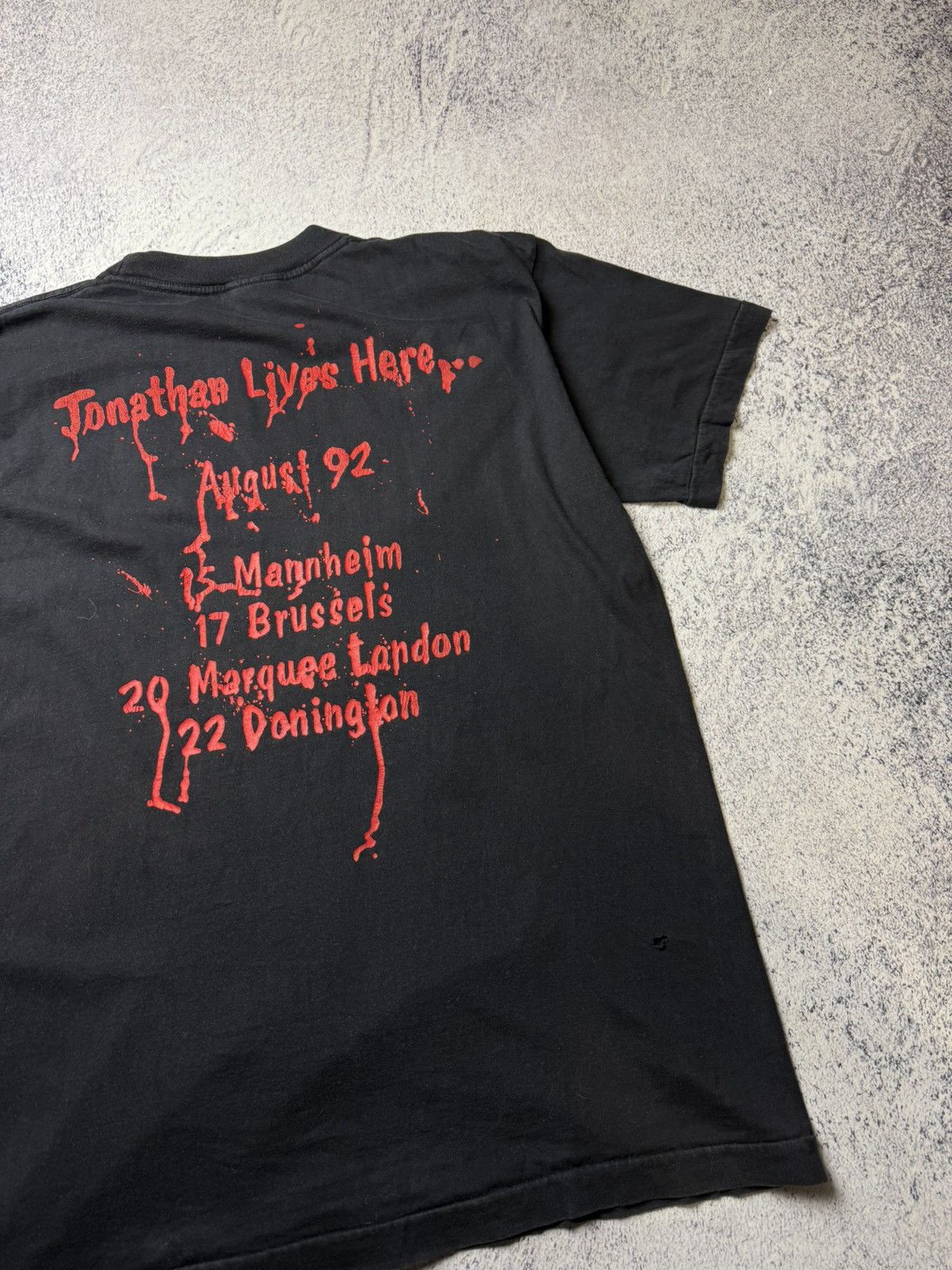 Vintage Vintage WASP The Crimson Idol 1992 t shirt Size US L / EU 52-54 / 3 - 19 Thumbnail