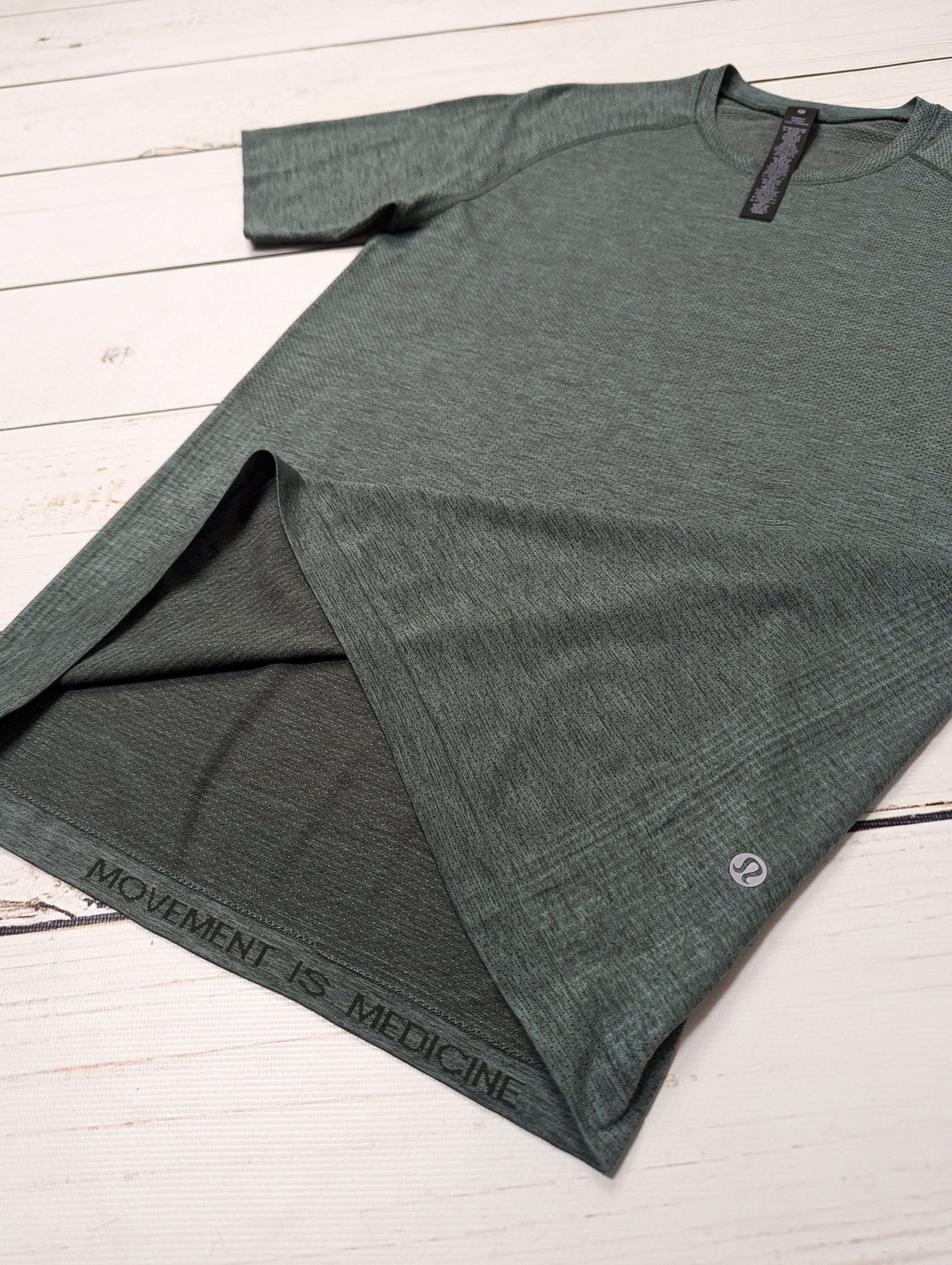 Lululemon Lululemon Metal Vent Tech 2.0 Short Sleeve Shirt XS Size US XS / EU 42 / 0 - 3 Thumbnail
