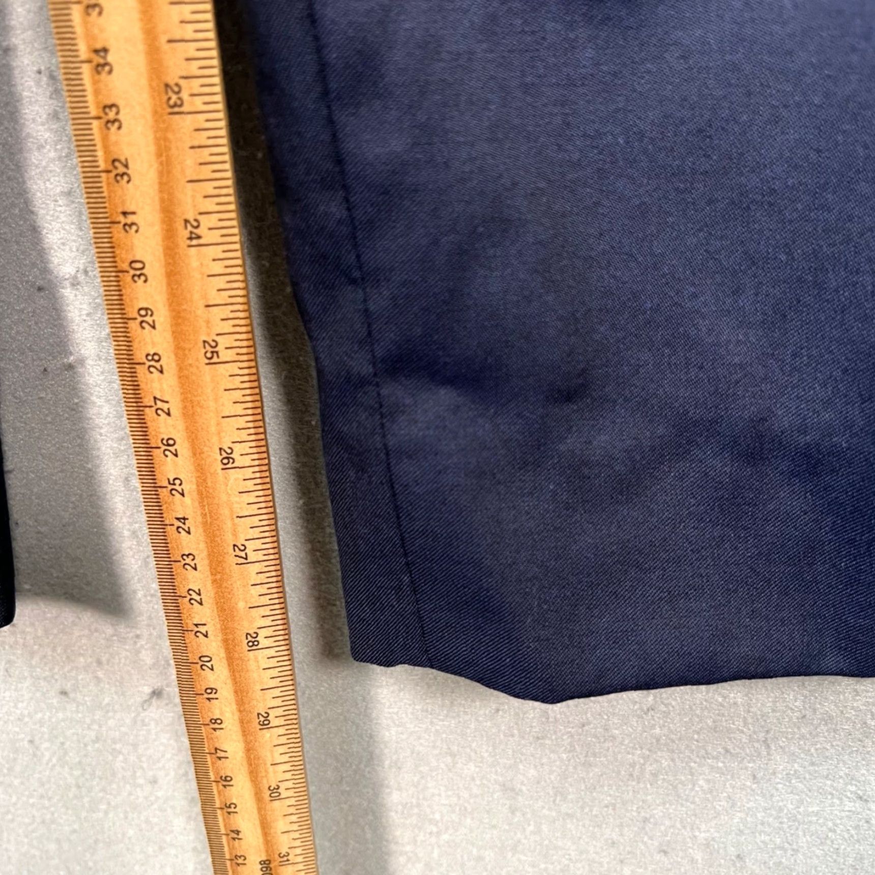 Vintage Officine Generale Mens 46 Blue Wool Dress Pants Tapered Leg Flat Front Regular Waist 31in Dress Pants Size US 30 / EU 46 - 7 Thumbnail
