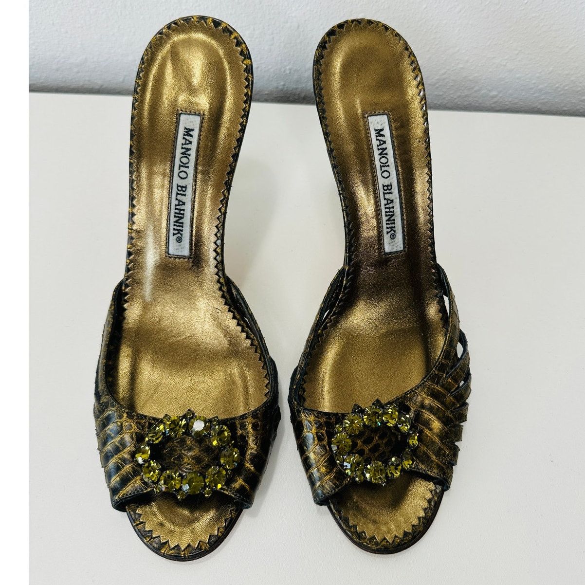 Manolo Blahnik Manolo Blahnik Green Hue Snake Jewel Sandal Heel 37.5 / 7.5 Size US 7.5 / IT 37.5 - 2 Thumbnail