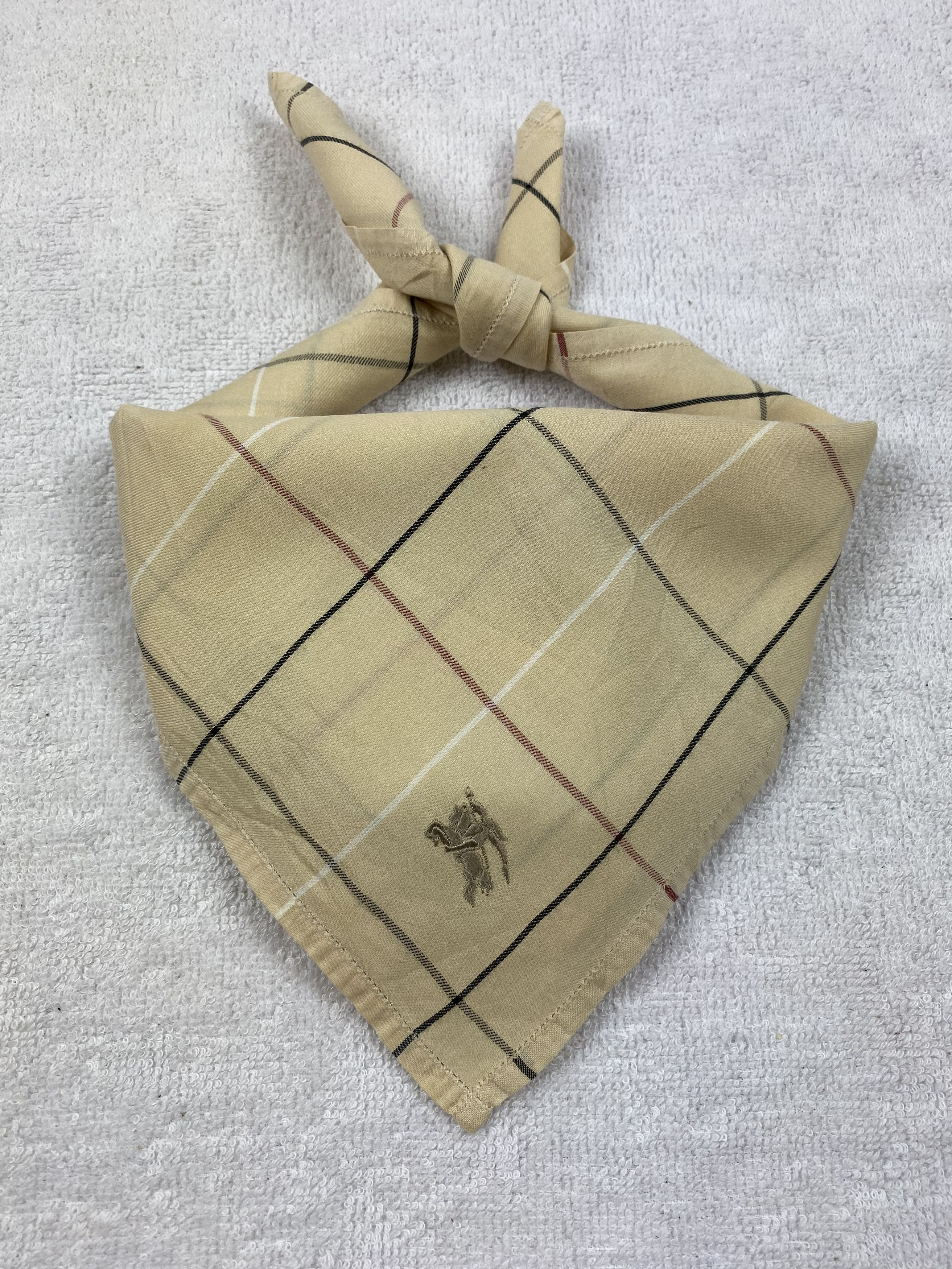 Burberry Burberry Handkerchief / Bandana / Neckerchief Size ONE SIZE - 1 Thumbnail
